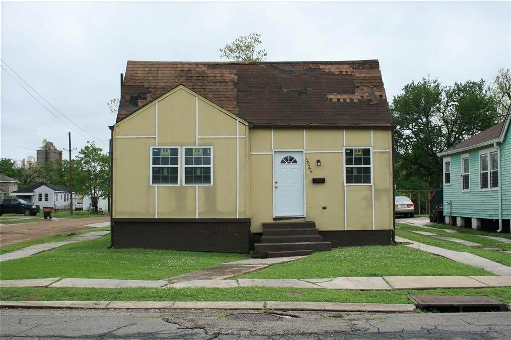 2245 Alvar Street - Photo 1