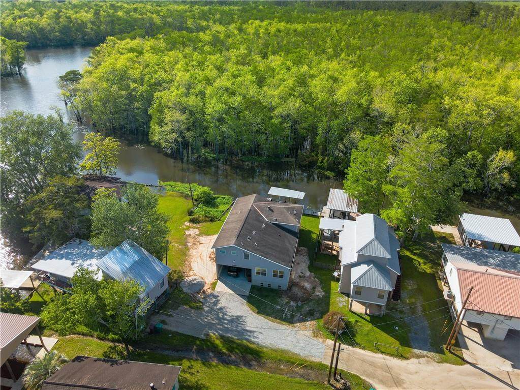 31643 Shelton Drive - Photo 1