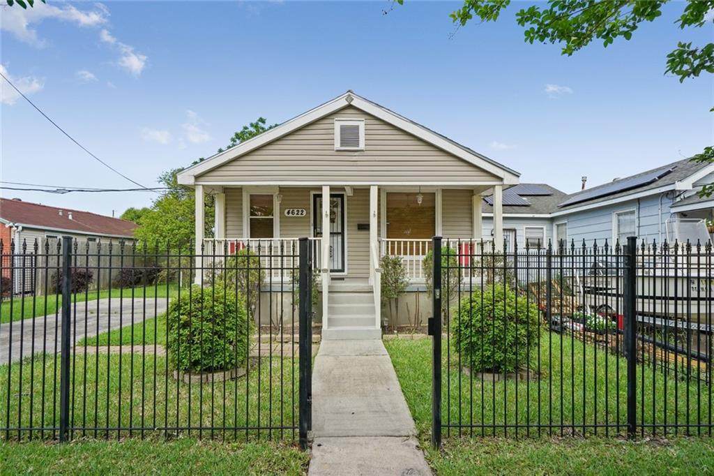 4622 St Anthony Avenue - Photo 1