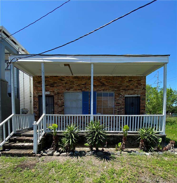 1724 St Anthony Street - Photo 1