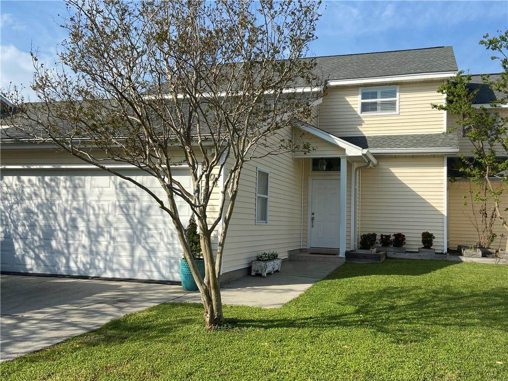 1104 Marina Drive - Photo 1