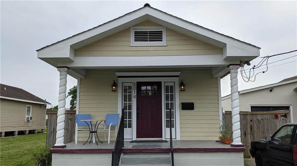 6014 Burgundy Street - Photo 1