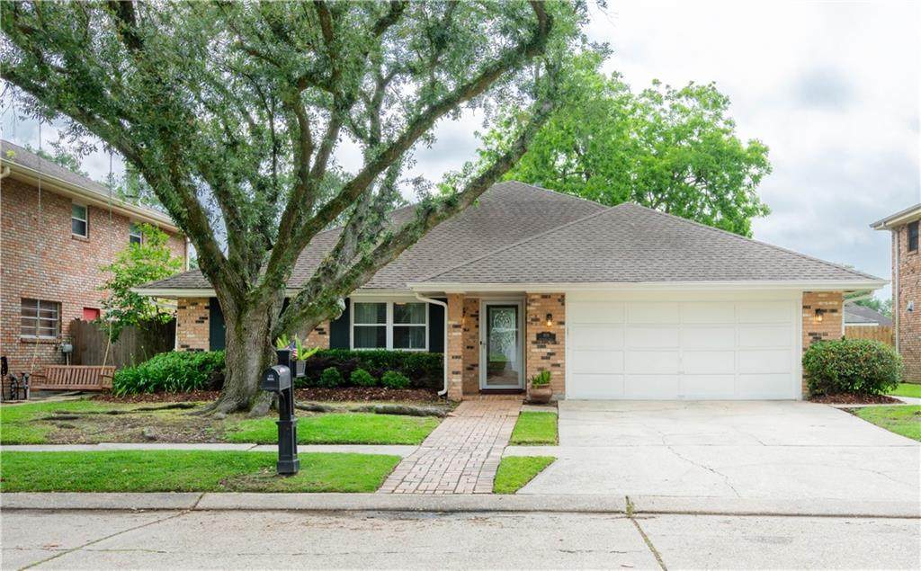 409 Cressionne Drive - Photo 1