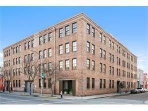 404 Notre Dame Street - Photo 1