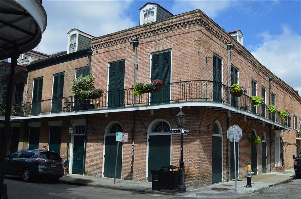 1139 Royal Street - Photo 1