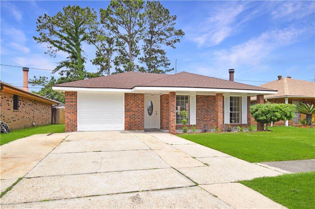 1701 Williamsburg Drive - Photo 1
