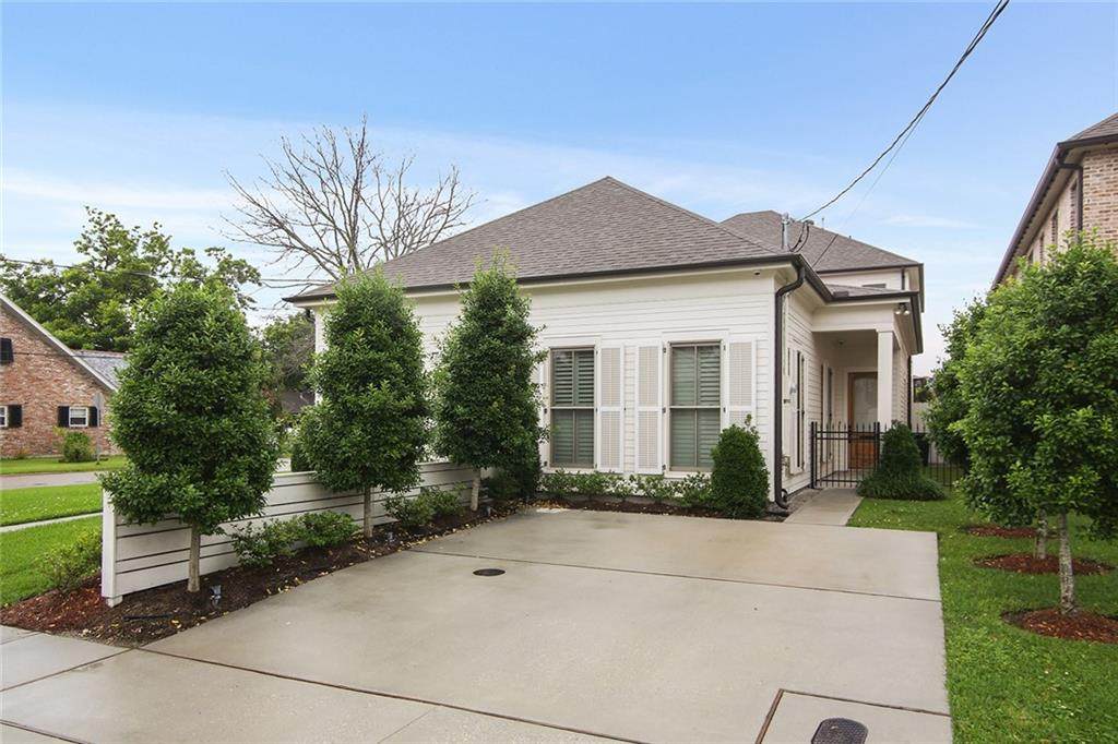 359 Carrollton Avenue - Photo 1