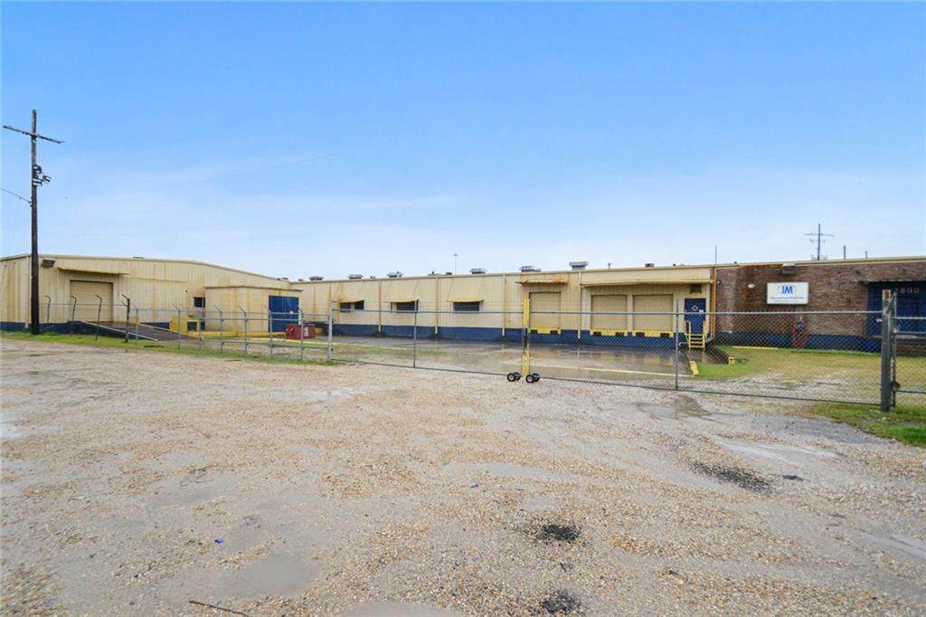2800 Johnson Street - Photo 1