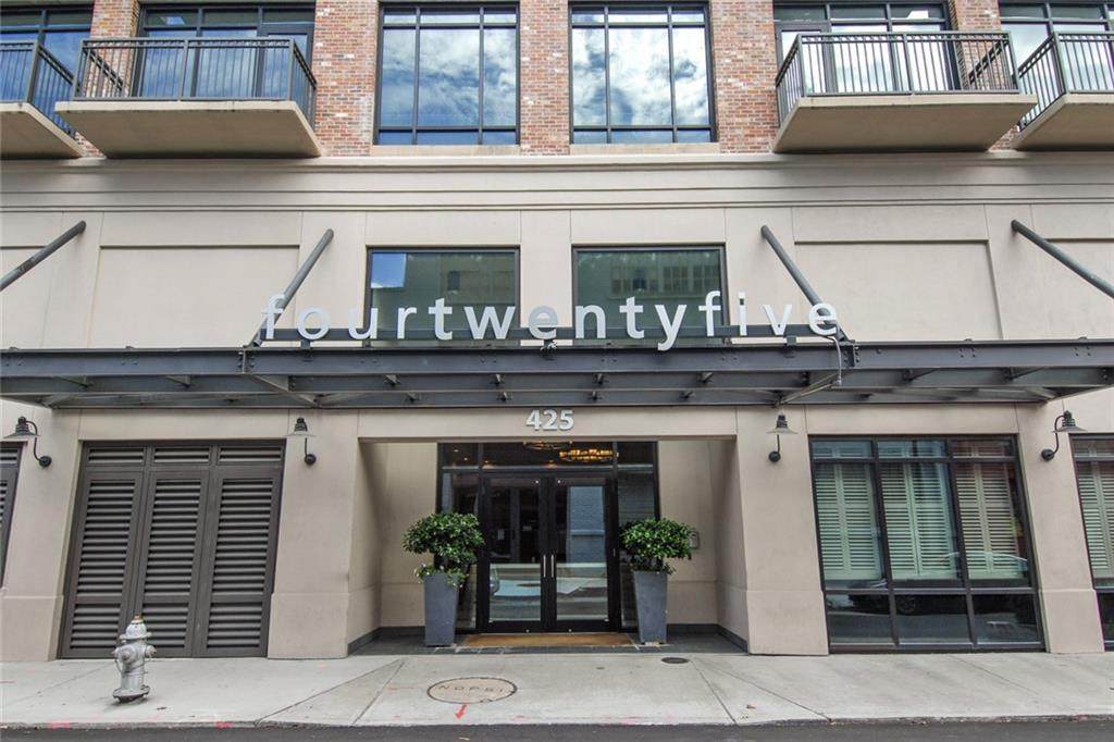 425 Notre Dame Street - Photo 1