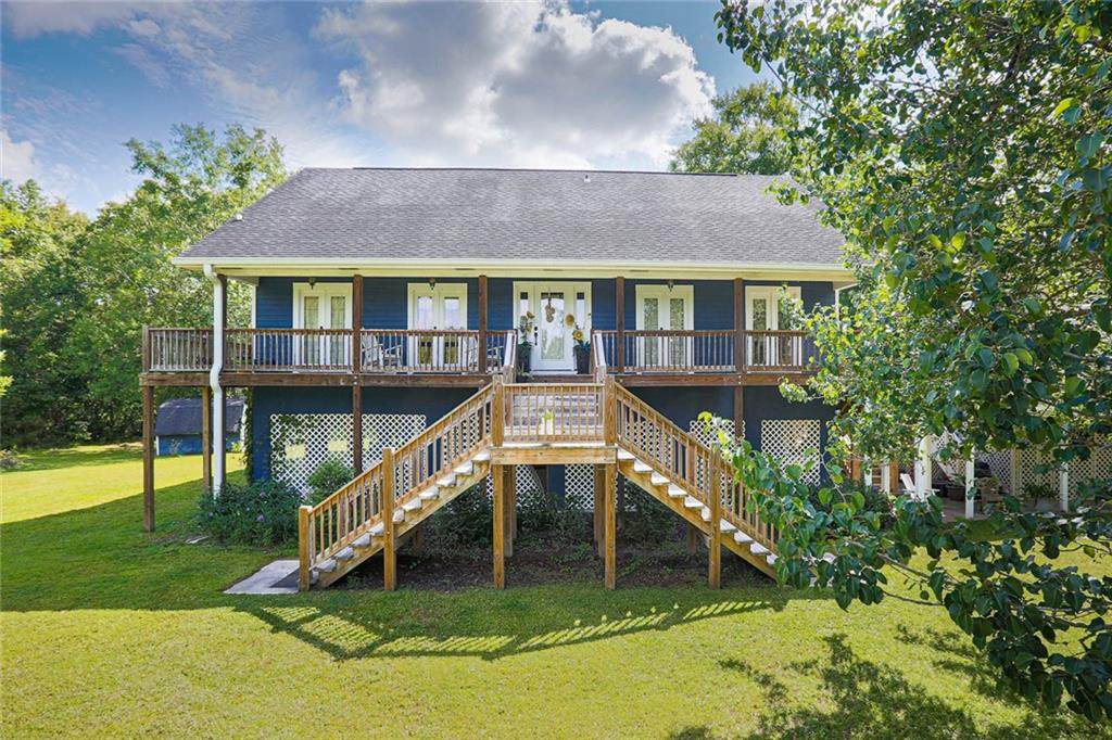 112 Doubloon Drive - Photo 1
