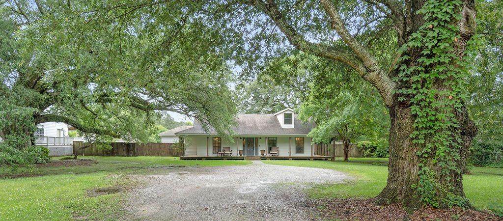 503 Brewster Road - Photo 1