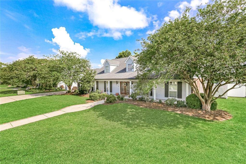 116 Primrose Drive - Photo 1