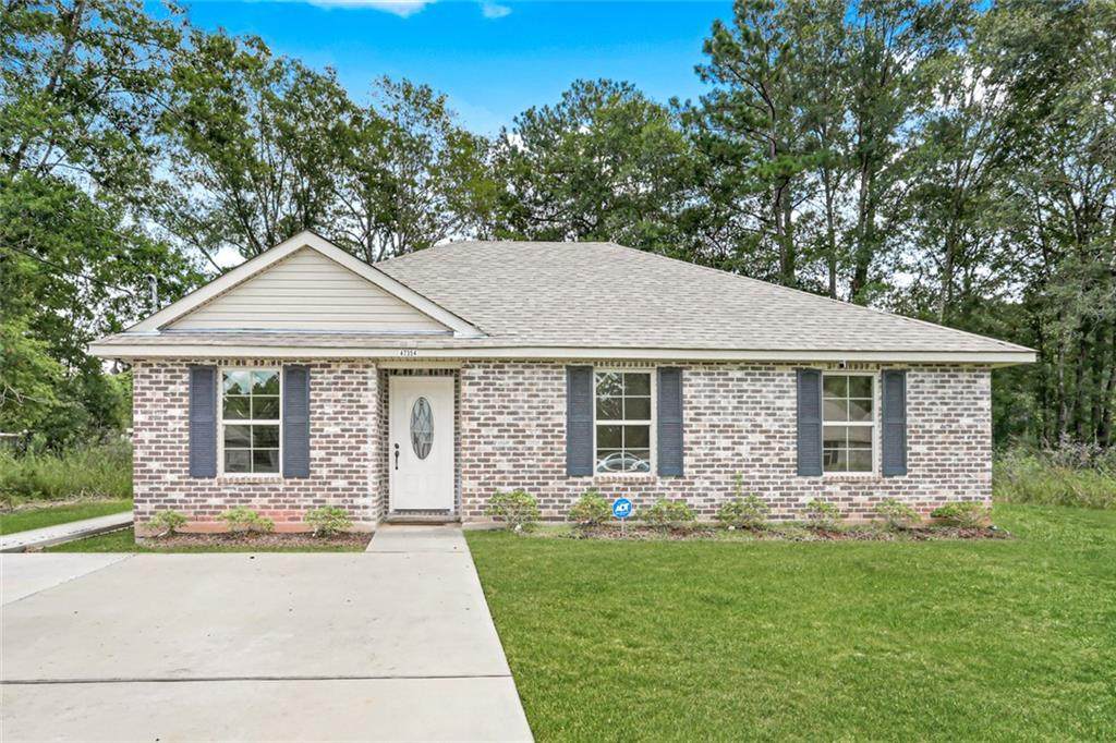 47354 Madeline Court - Photo 1