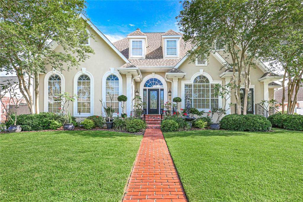 52 Oak Tree Drive - Photo 1