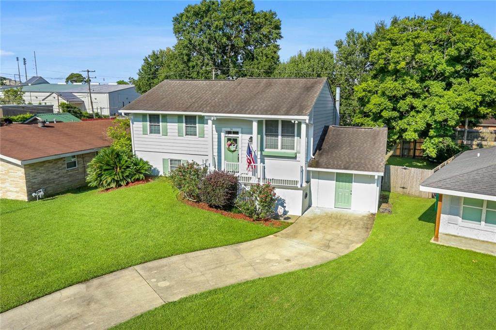 24 Fairlane Drive - Photo 1