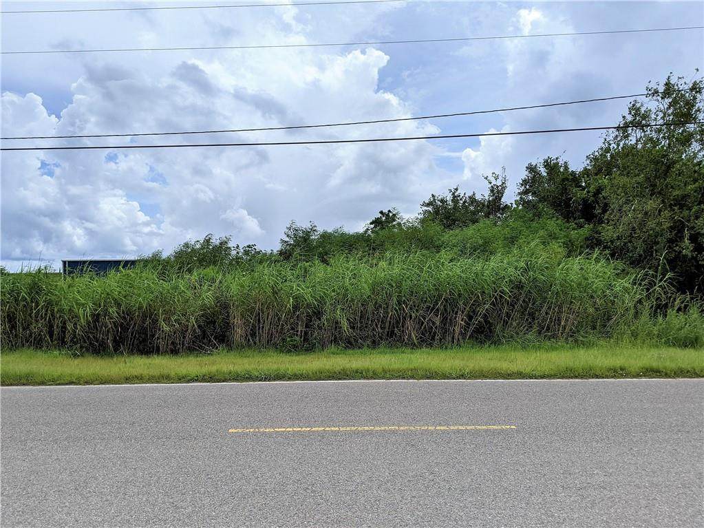 Highway 23 - Photo 1