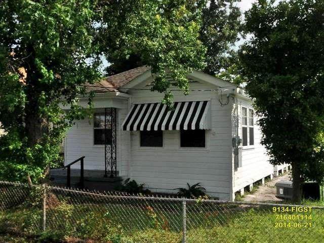 9134 Fig Street - Photo 1