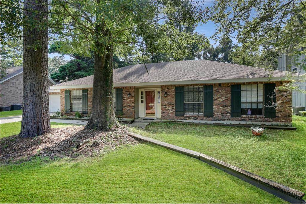 403 Evergreen Drive - Photo 1