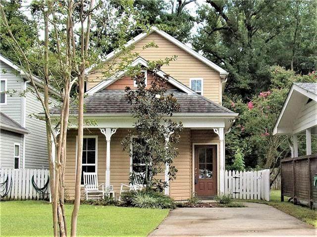 511 35TH Avenue - Photo 1