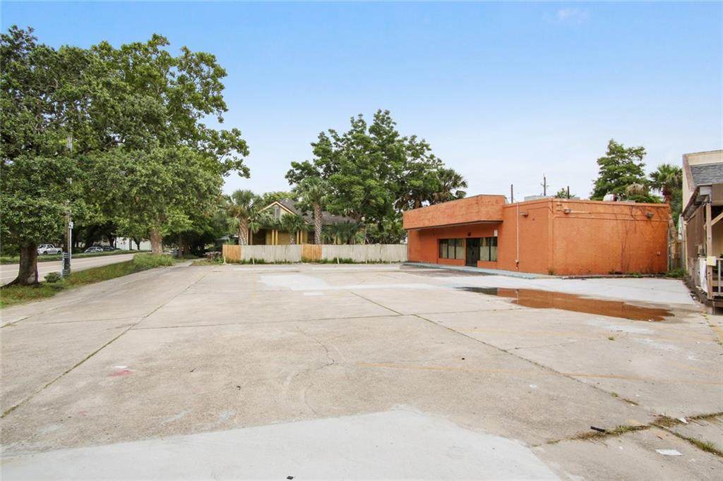 3101 Esplanade Avenue - Photo 1