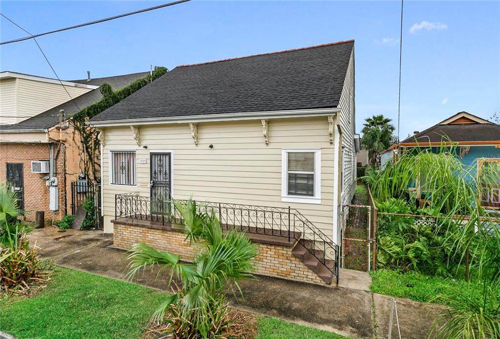 1935 Lapeyrouse Street - Photo 1