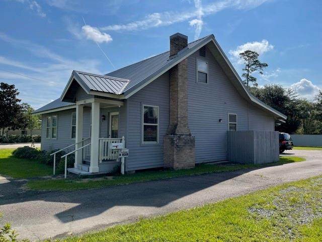 506 Tyler Street - Photo 1