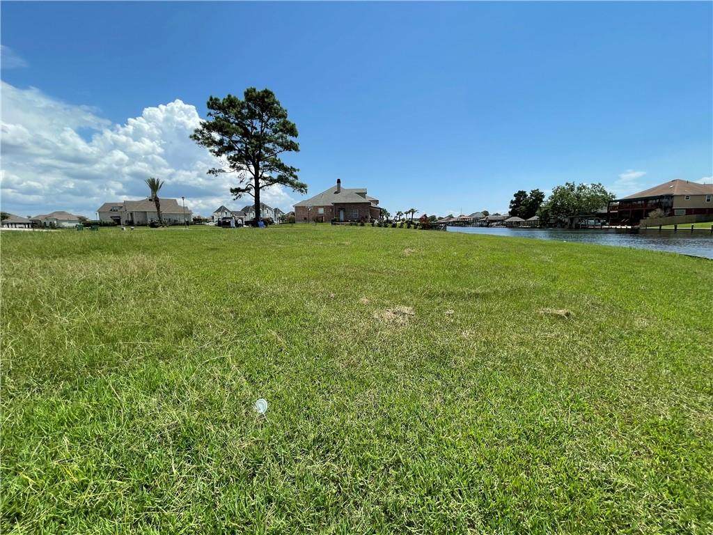 404 San Cristobal Court - Photo 1