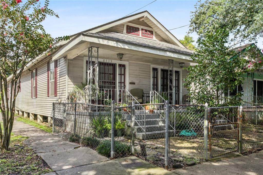 8337 39 Spruce Street - Photo 1