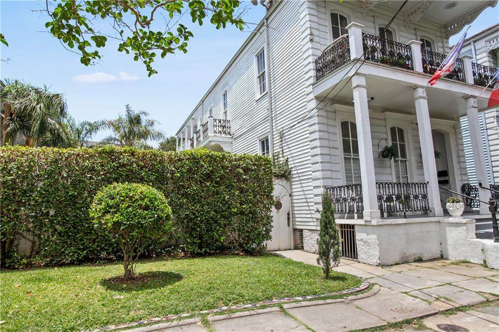 1469 Magazine Street - Photo 1