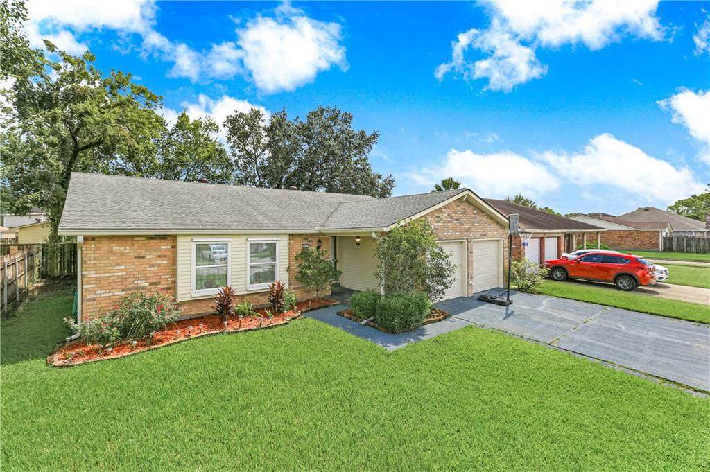 2020 Spanish Oaks Drive - Photo 1