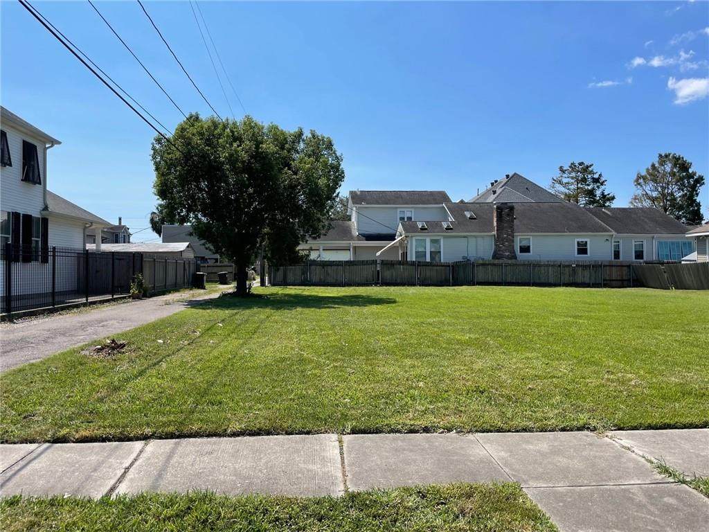 510 French Street - Photo 1
