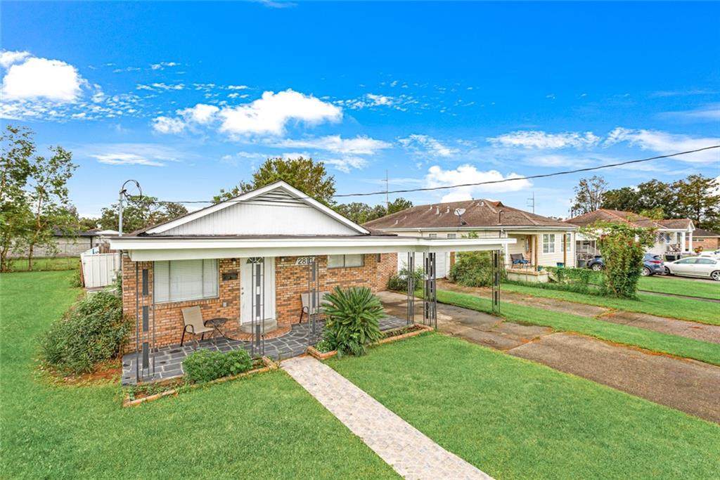 2810 Montesquieu Street - Photo 1