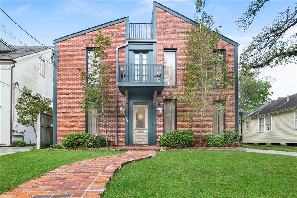 444 Fairway Drive - Photo 1