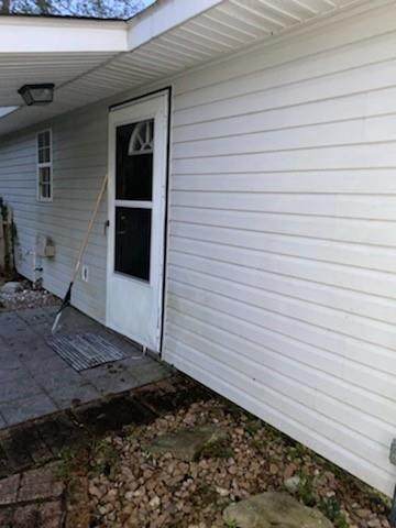 59562 Donya Street - Photo 1