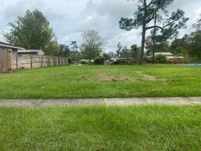 1813 Kingfisher Drive - Photo 1