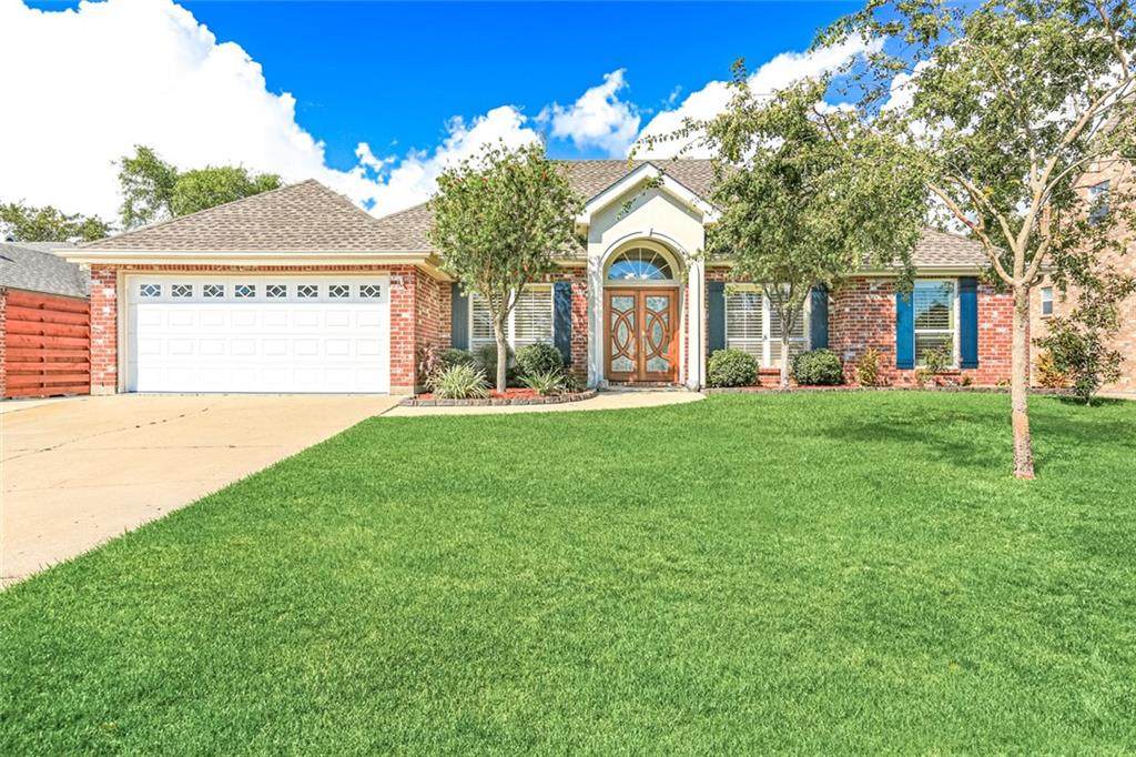 385 Moonraker Drive - Photo 1