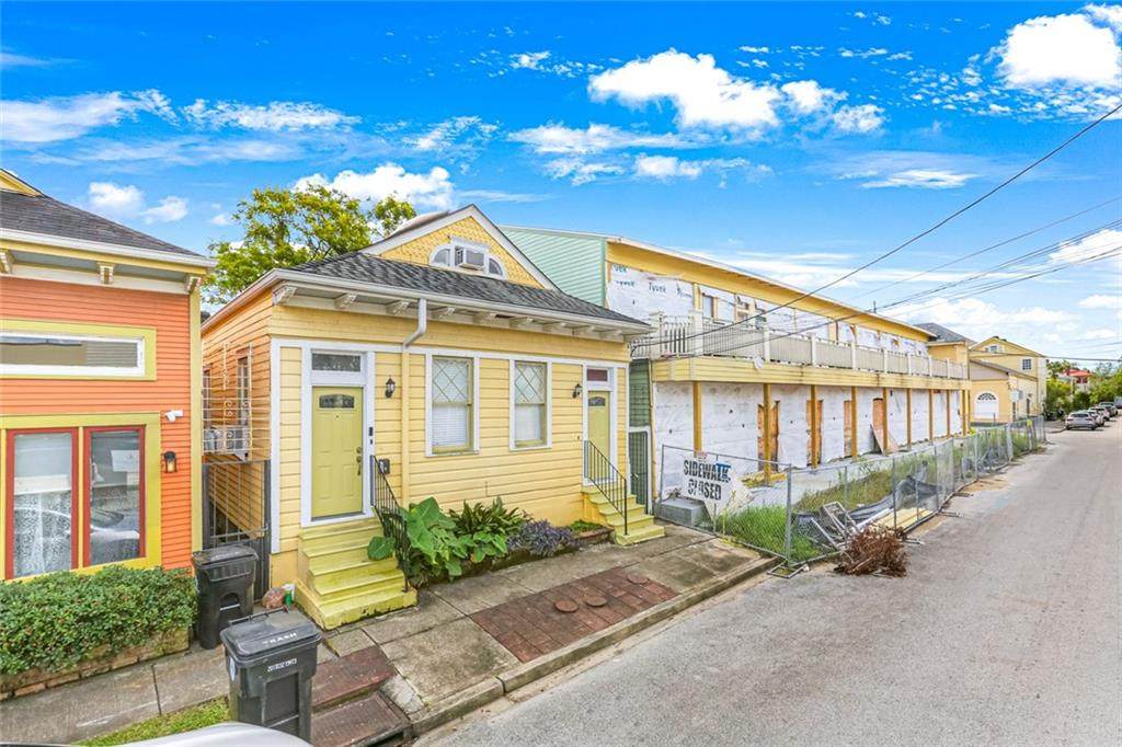 3906 Baronne Street - Photo 1