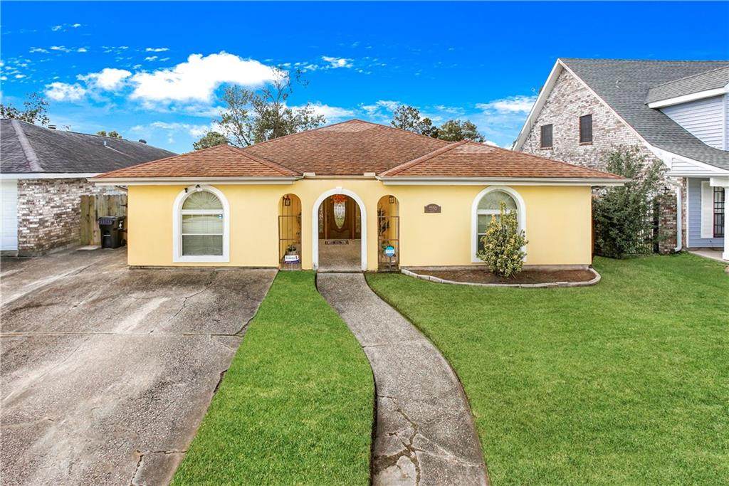 7130 Wayside Drive - Photo 1
