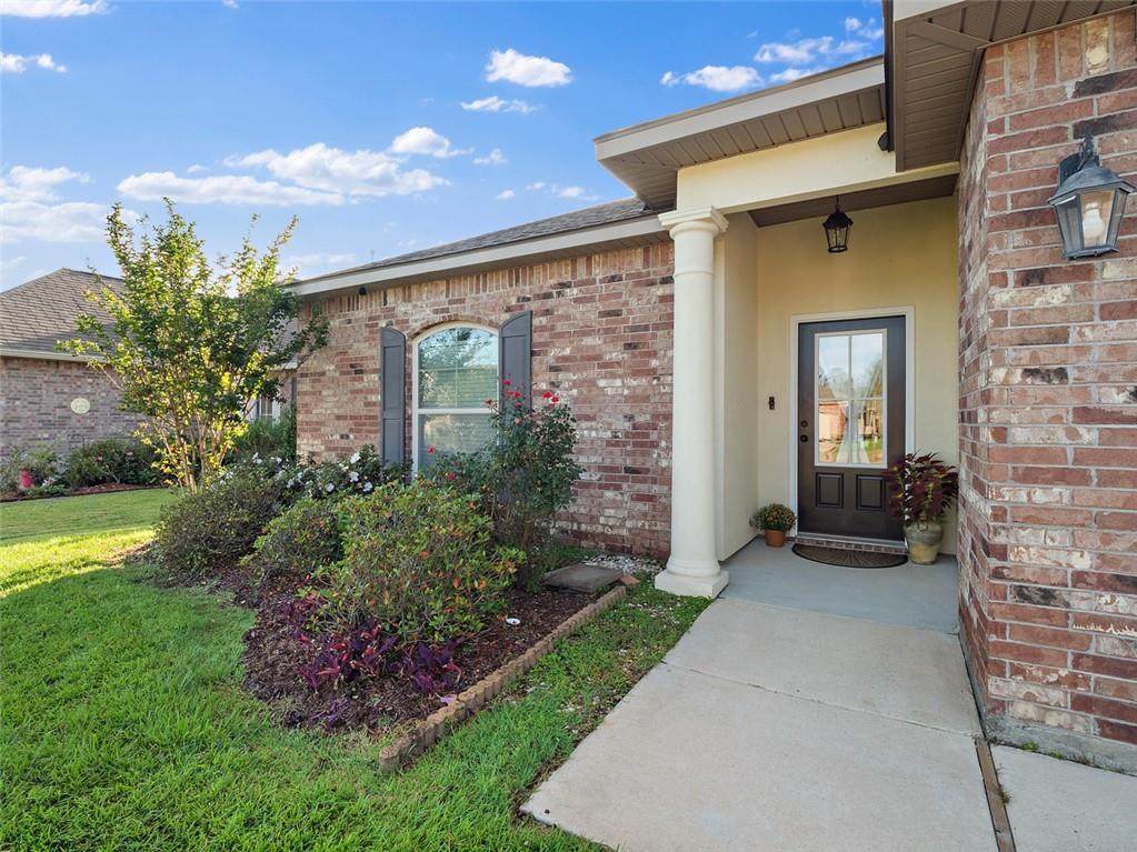 1502 Raston Drive - Photo 1