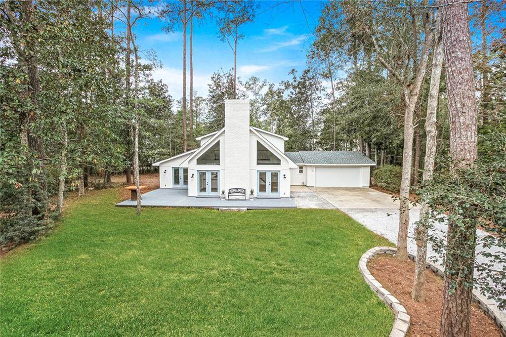 36 Riverbend Drive - Photo 1