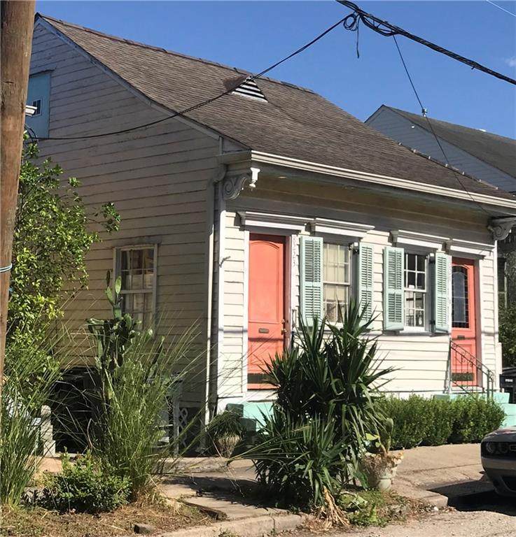 8221 23 Maple Street - Photo 1