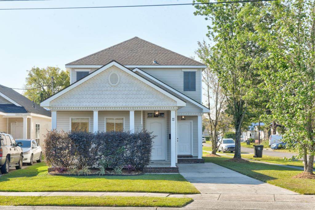 1701 Patterson Drive - Photo 1