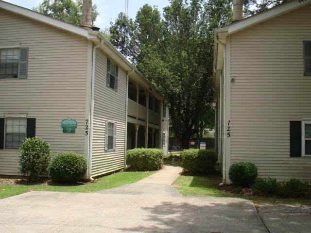 725 Heavens Drive - Photo 1