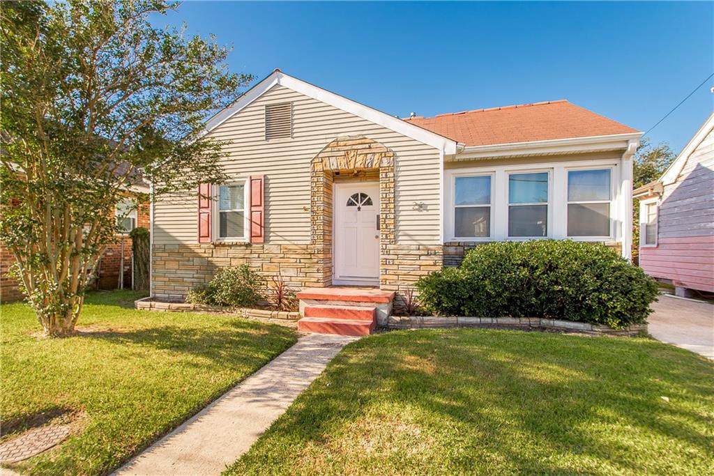 24 Renpass Avenue - Photo 1