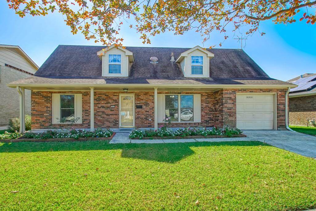 2940 Baywood Drive - Photo 1