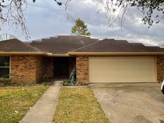 64 Country Club Drive - Photo 1