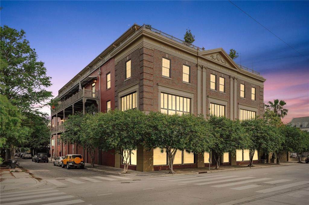 1301 Rampart Street - Photo 1