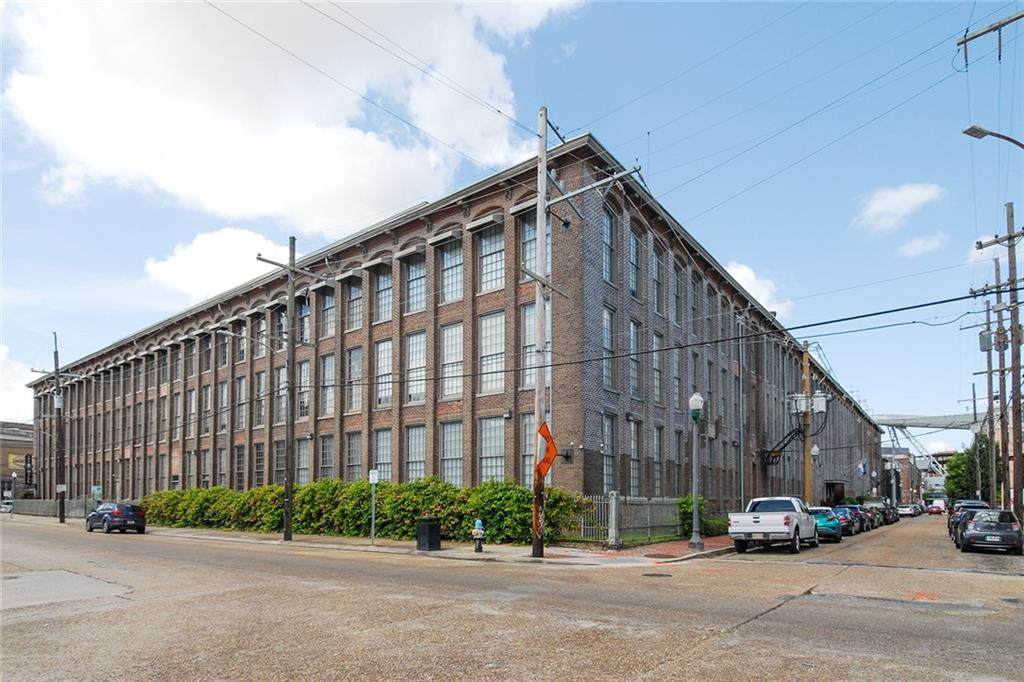 920 Poeyfarre Street - Photo 1