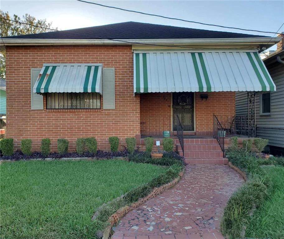309 11 Cherokee Street - Photo 1