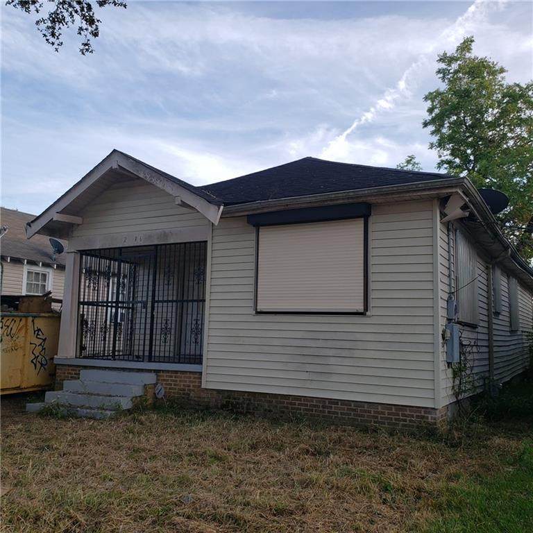 2536 Myrtle Street - Photo 1